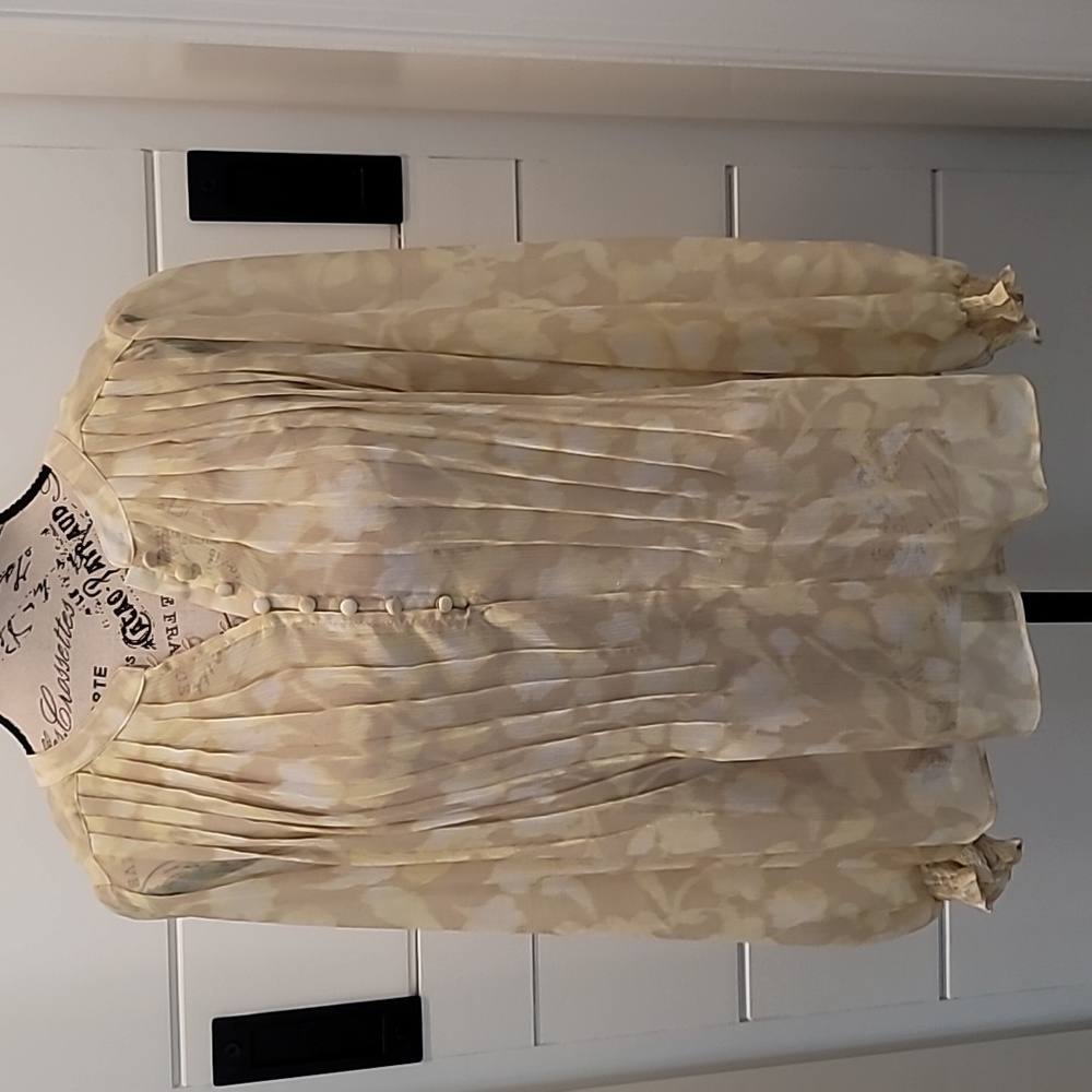 Simply Vera , Simply Elegant Blouse